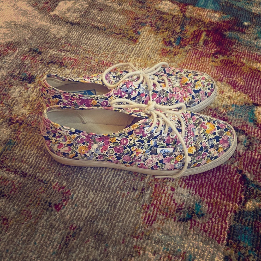 Vans off the wall Floral Shoes